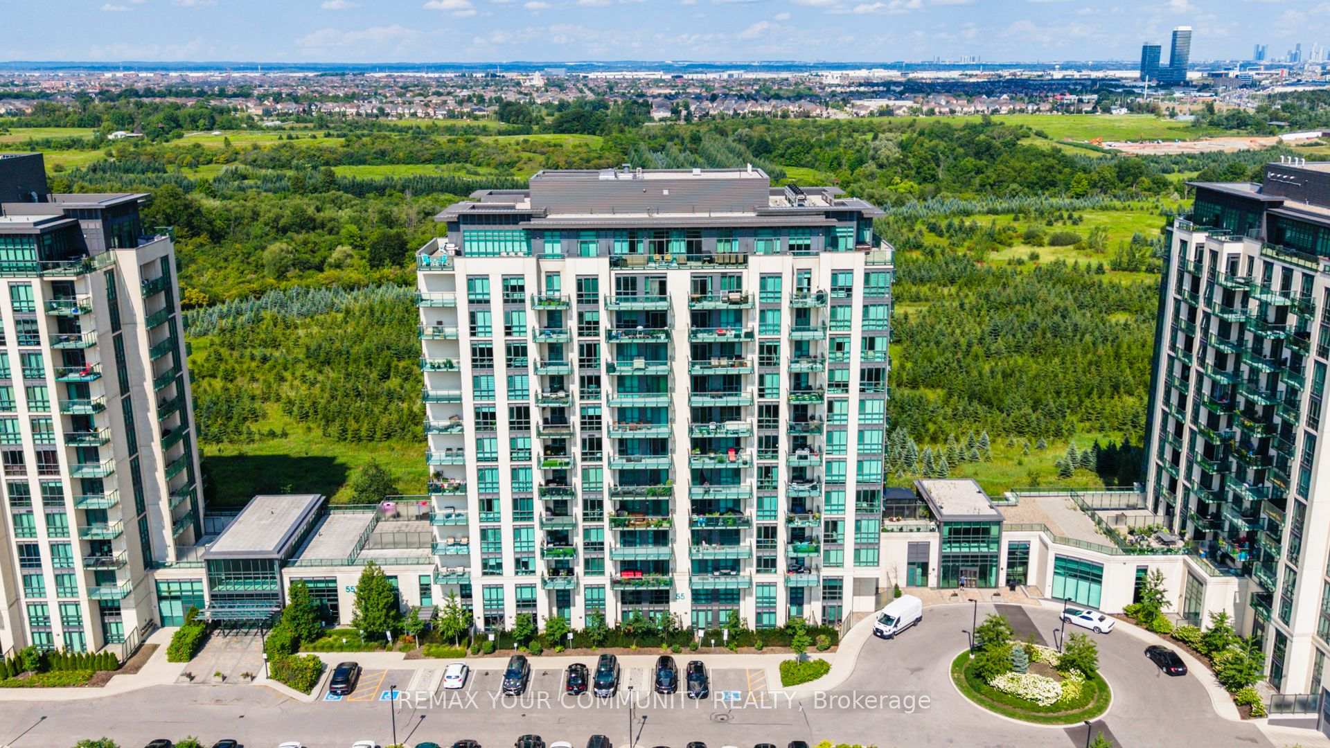 Photo 13 of Unit 907, 55 Yorkland Boulevard, Brampton, Goreway Drive Corridor — HOMEH