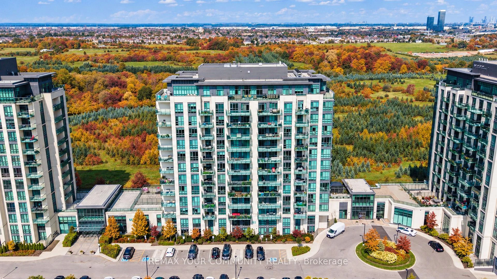 Photo of Unit 907, 55 Yorkland Boulevard