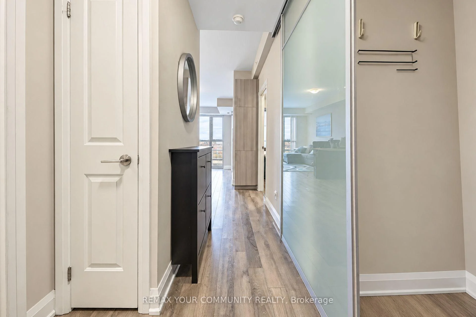 Photo 12 of Unit 907, 55 Yorkland Boulevard, Brampton, Goreway Drive Corridor — HOMEH