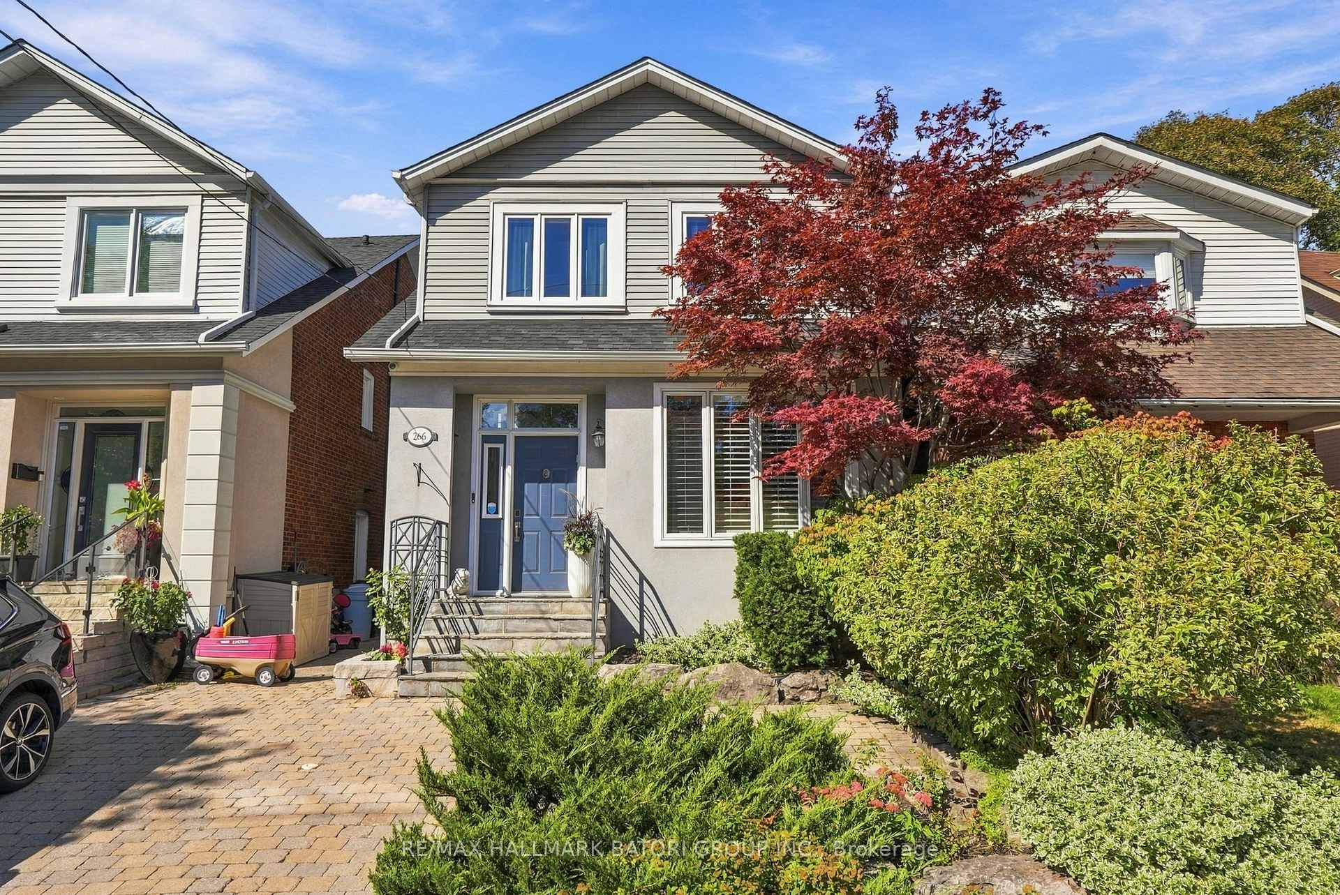 Photo 2 of 266 Briar Hill Avenue, Toronto, Lawrence Park South — HOMEH