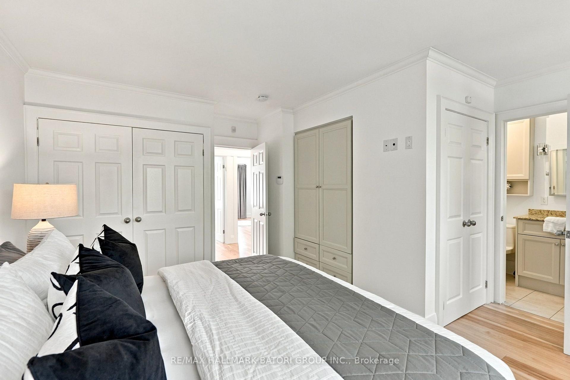 Photo 24 of 266 Briar Hill Avenue, Toronto, Lawrence Park South — HOMEH