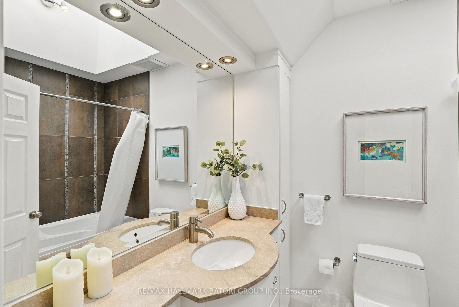 Photo 26 of 266 Briar Hill Avenue, Toronto, Lawrence Park South — HOMEH