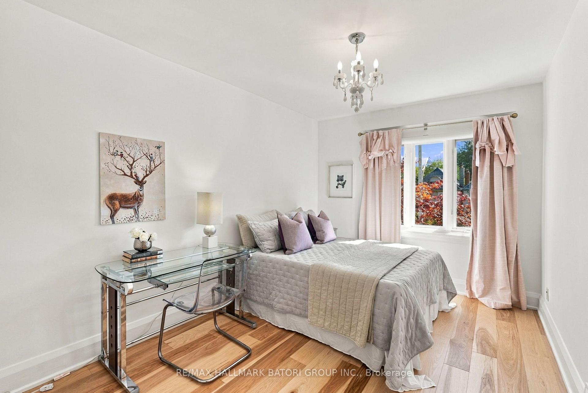 Photo 30 of 266 Briar Hill Avenue, Toronto, Lawrence Park South — HOMEH