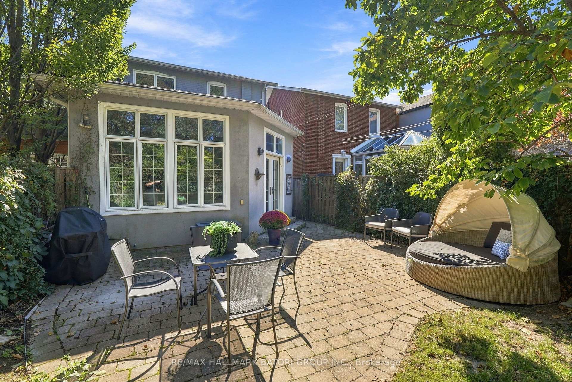 Photo 38 of 266 Briar Hill Avenue, Toronto, Lawrence Park South — HOMEH