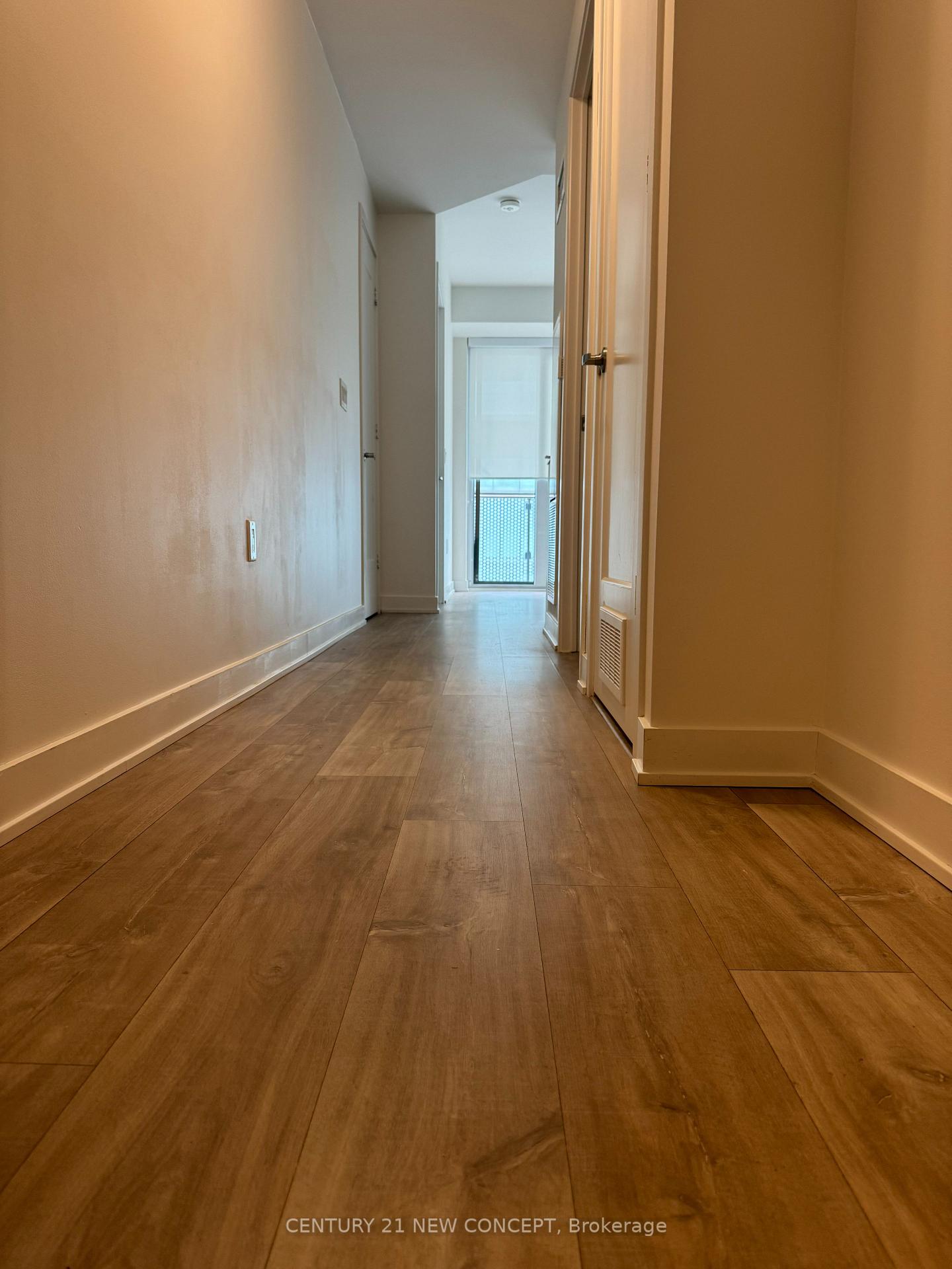 Photo of Unit 2418, 135 Lower Sherbourne Street