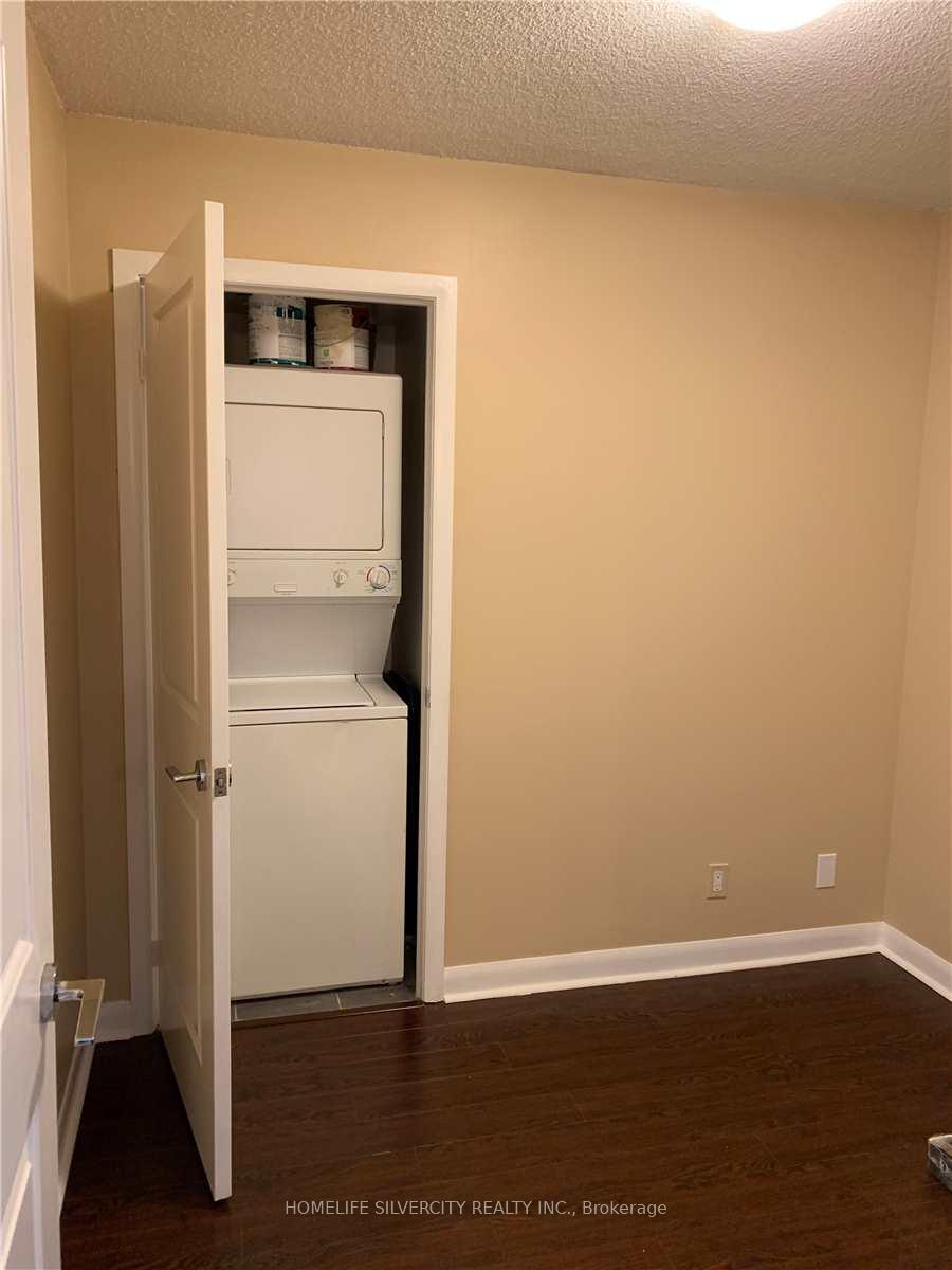 Photo 7 of Unit 709, 25 Town Centre Court, Scarborough, Bendale — HOMEH