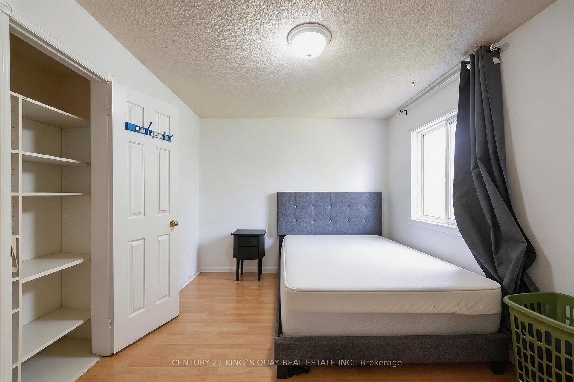 Photo 24 of 36 Dawlish Avenue, Aurora, Aurora Highlands — HOMEH