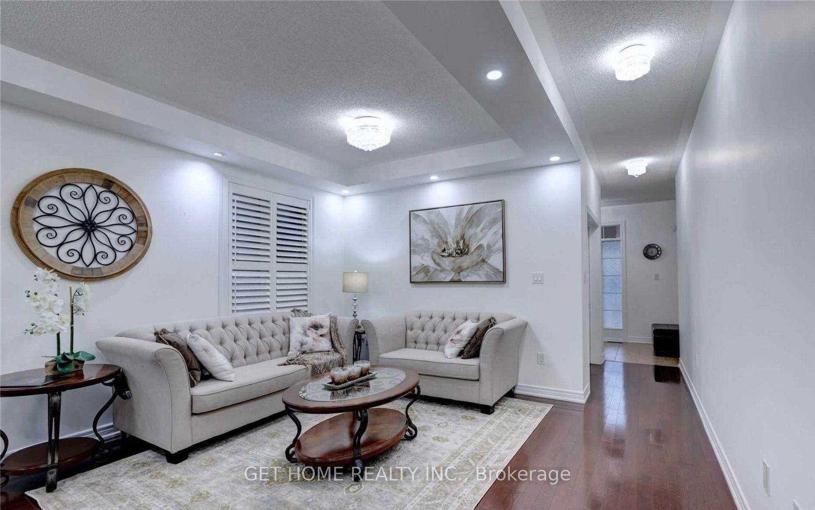 Photo 5 of Unit Main, 30 Proud Court, Brampton, Credit Valley — HOMEH