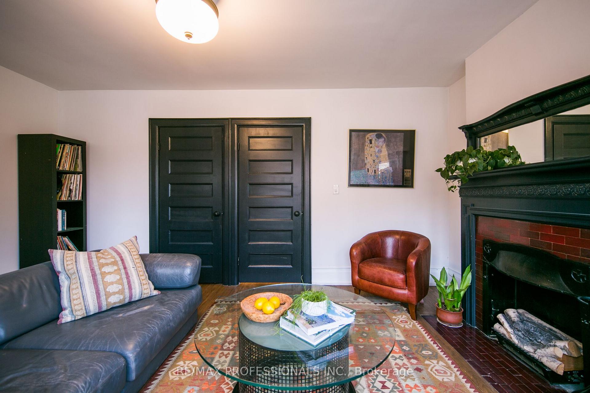 Photo 34 of 124 Close Avenue, Toronto, South Parkdale — HOMEH