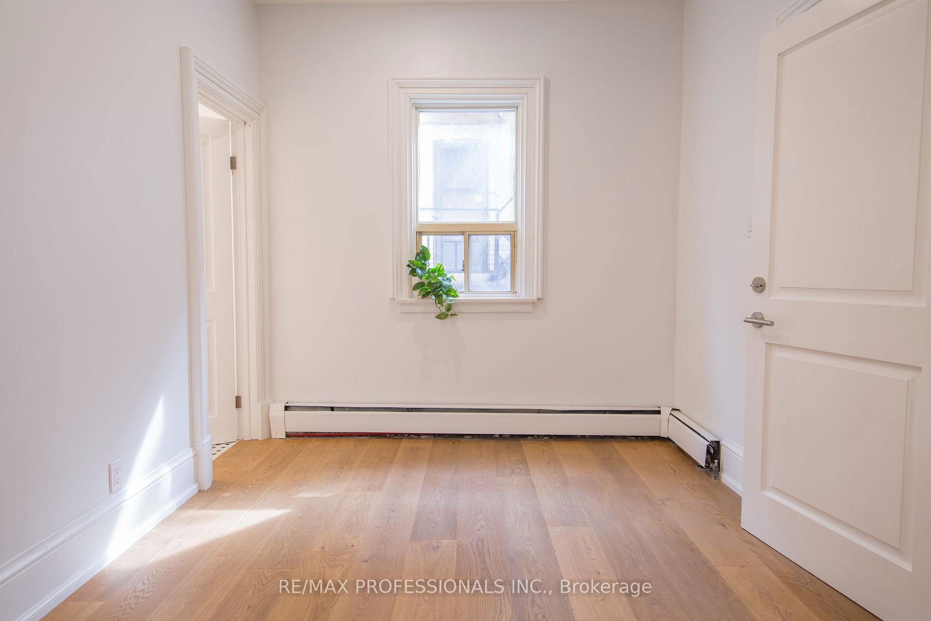 Photo 60 of 124 Close Avenue, Toronto, South Parkdale — HOMEH