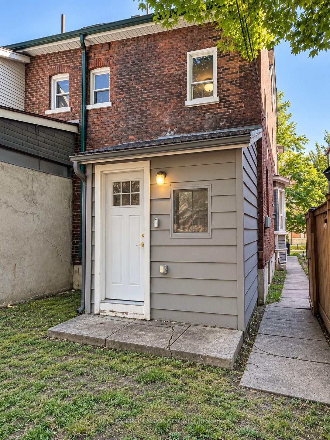 Photo 62 of 124 Close Avenue, Toronto, South Parkdale — HOMEH