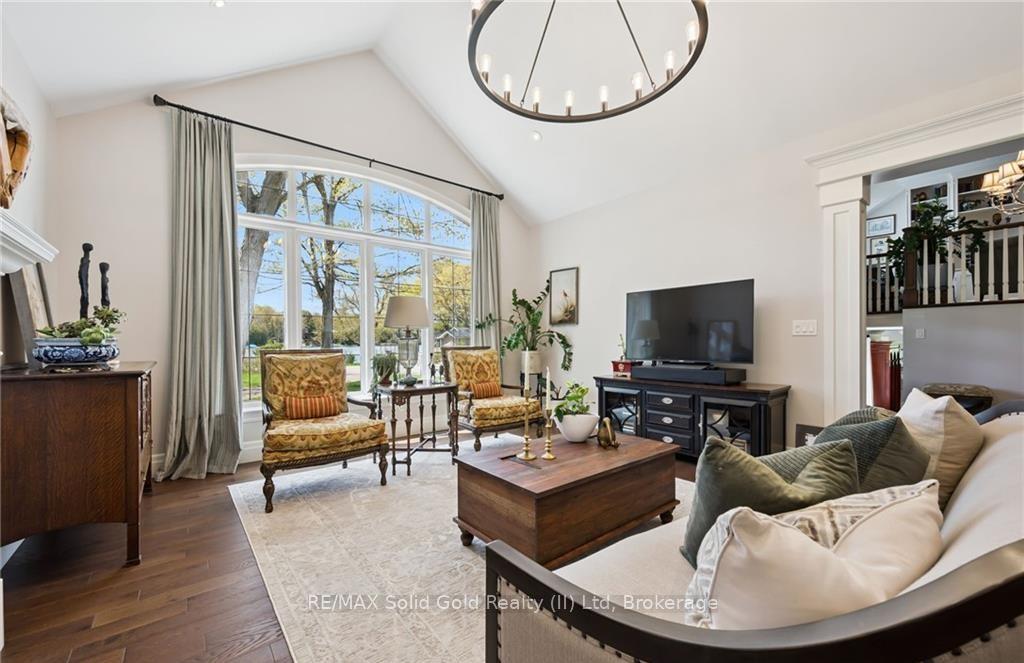 Photo 8 of 2073 Maplewood Road, Wellesley — HOMEH