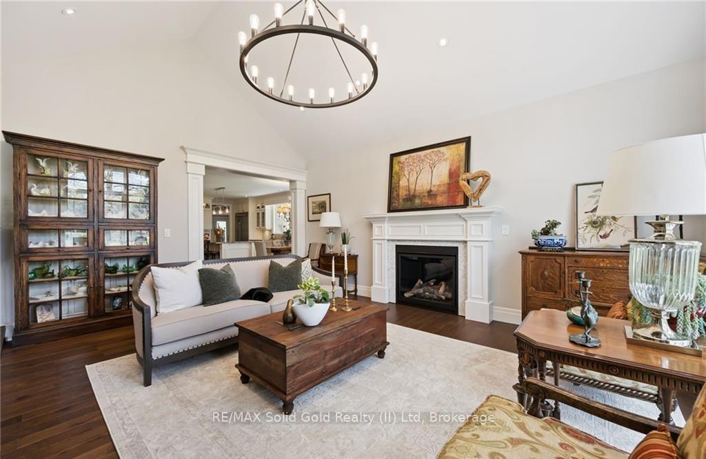 Photo 10 of 2073 Maplewood Road, Wellesley — HOMEH