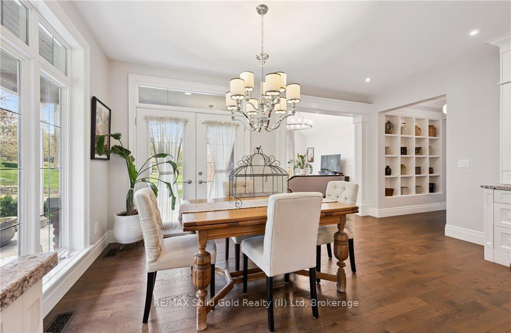 Photo 12 of 2073 Maplewood Road, Wellesley — HOMEH