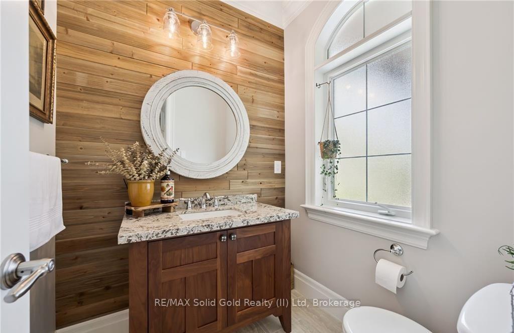 Photo 18 of 2073 Maplewood Road, Wellesley — HOMEH