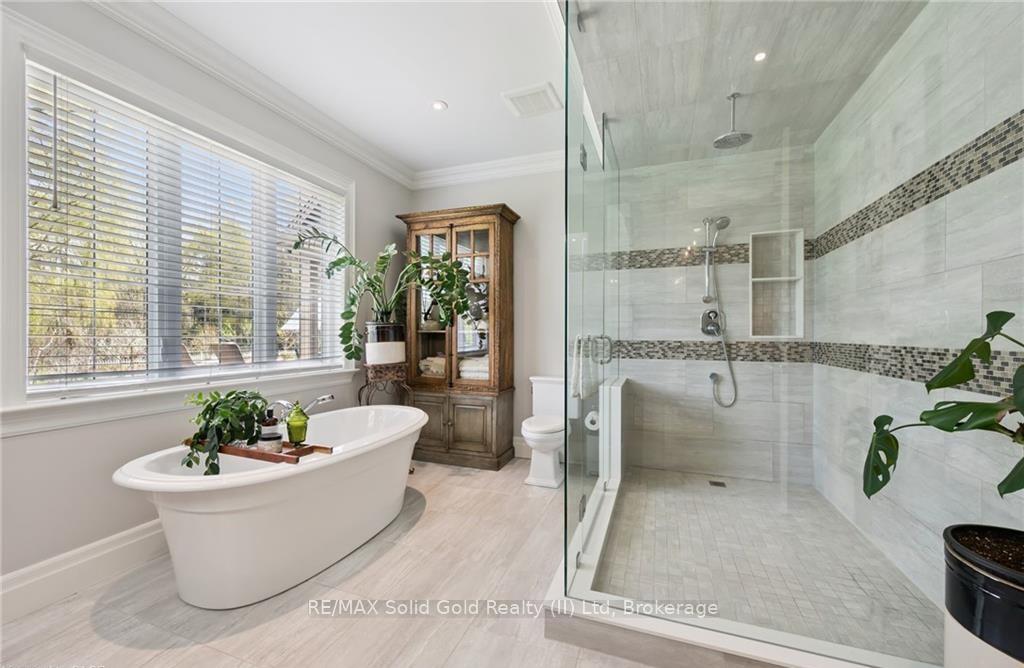 Photo 20 of 2073 Maplewood Road, Wellesley — HOMEH