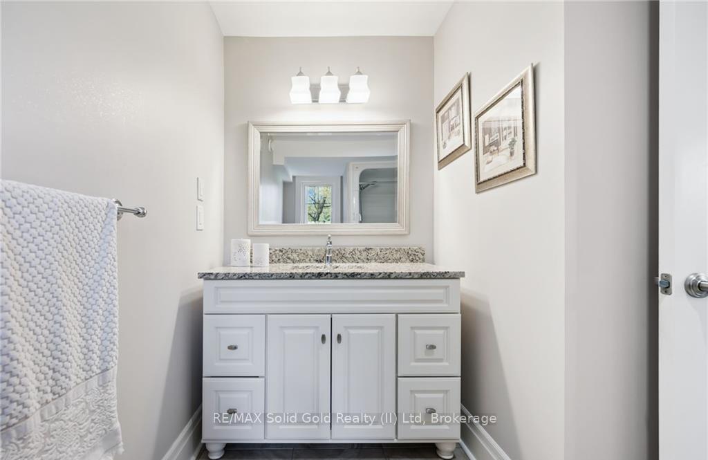 Photo 34 of 2073 Maplewood Road, Wellesley — HOMEH