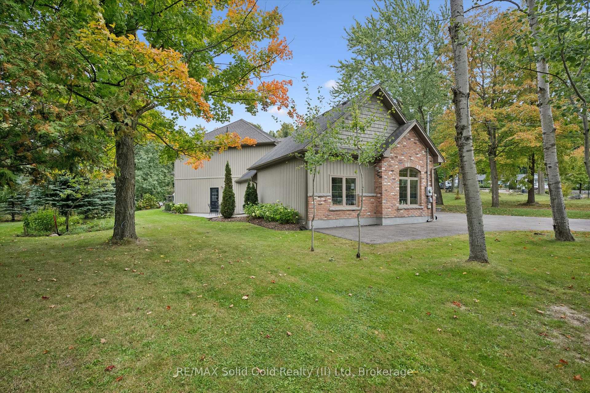 Photo 35 of 2073 Maplewood Road, Wellesley — HOMEH