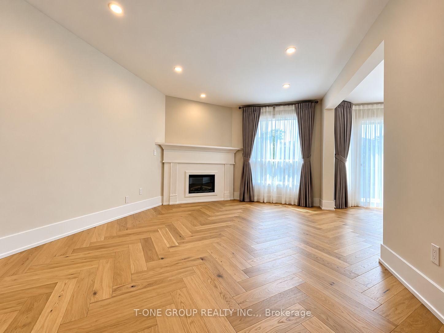 Photo 6 of 117 Downing Boulevard, Vaughan, Uplands — HOMEH