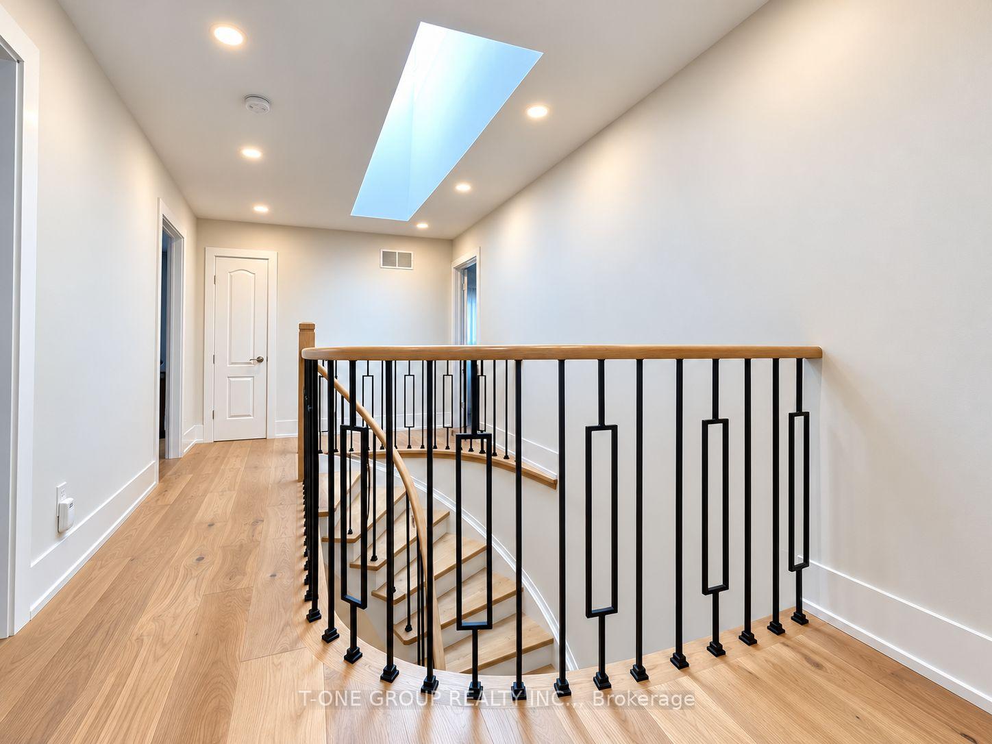 Photo 8 of 117 Downing Boulevard, Vaughan, Uplands — HOMEH