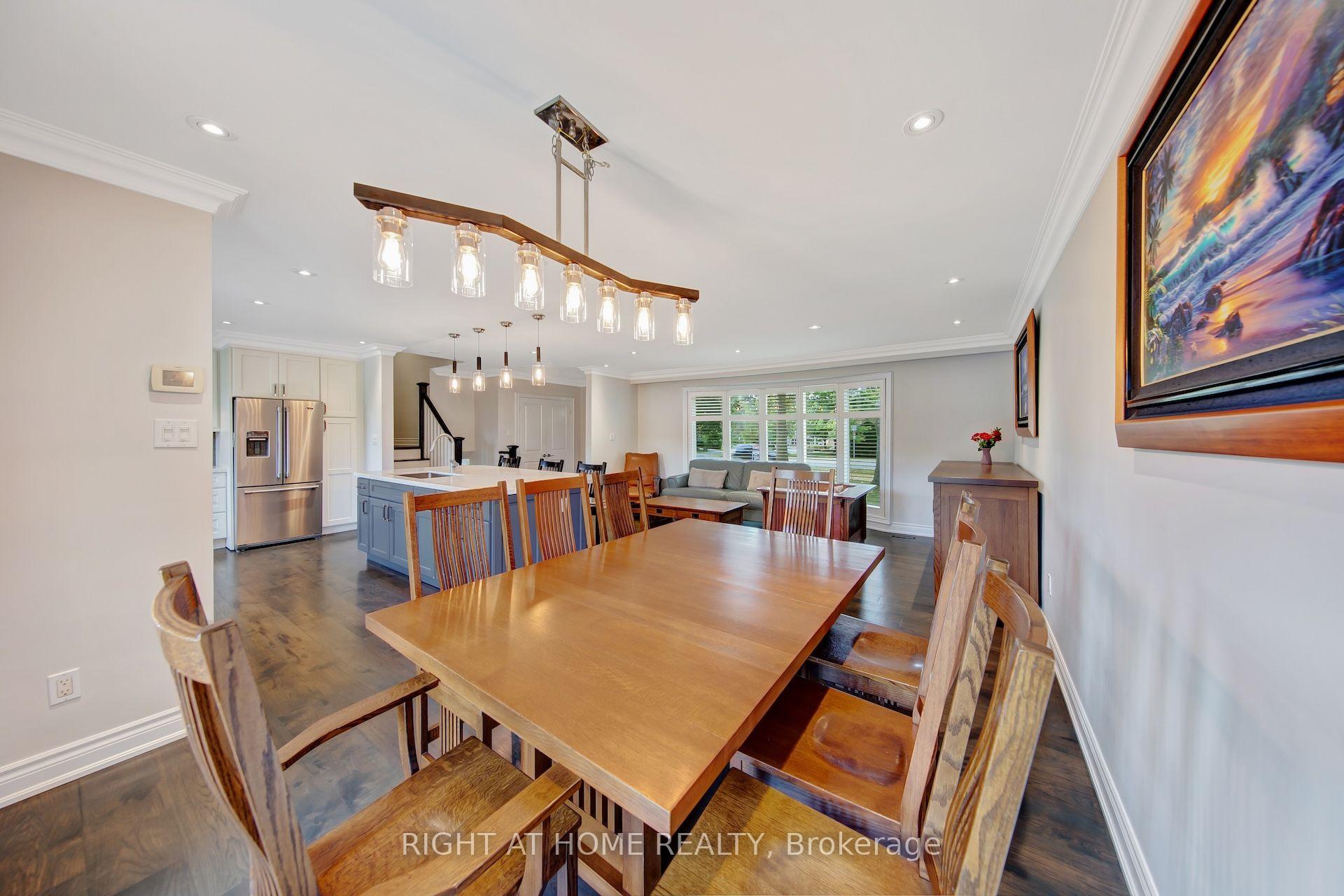 Photo 10 of 139 Third Line, Oakville, Southwest — HOMEH
