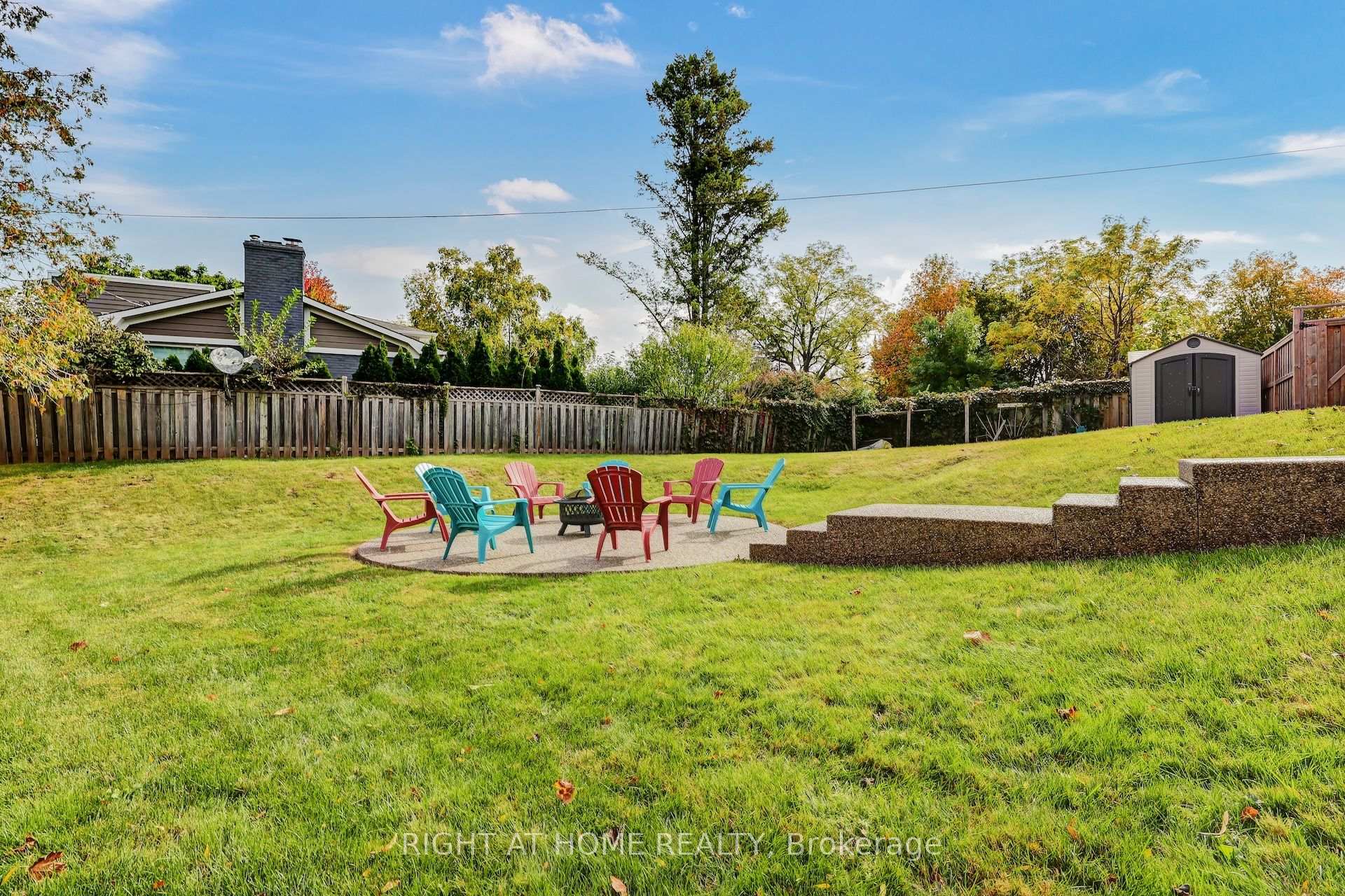 Photo 39 of 139 Third Line, Oakville, Southwest — HOMEH