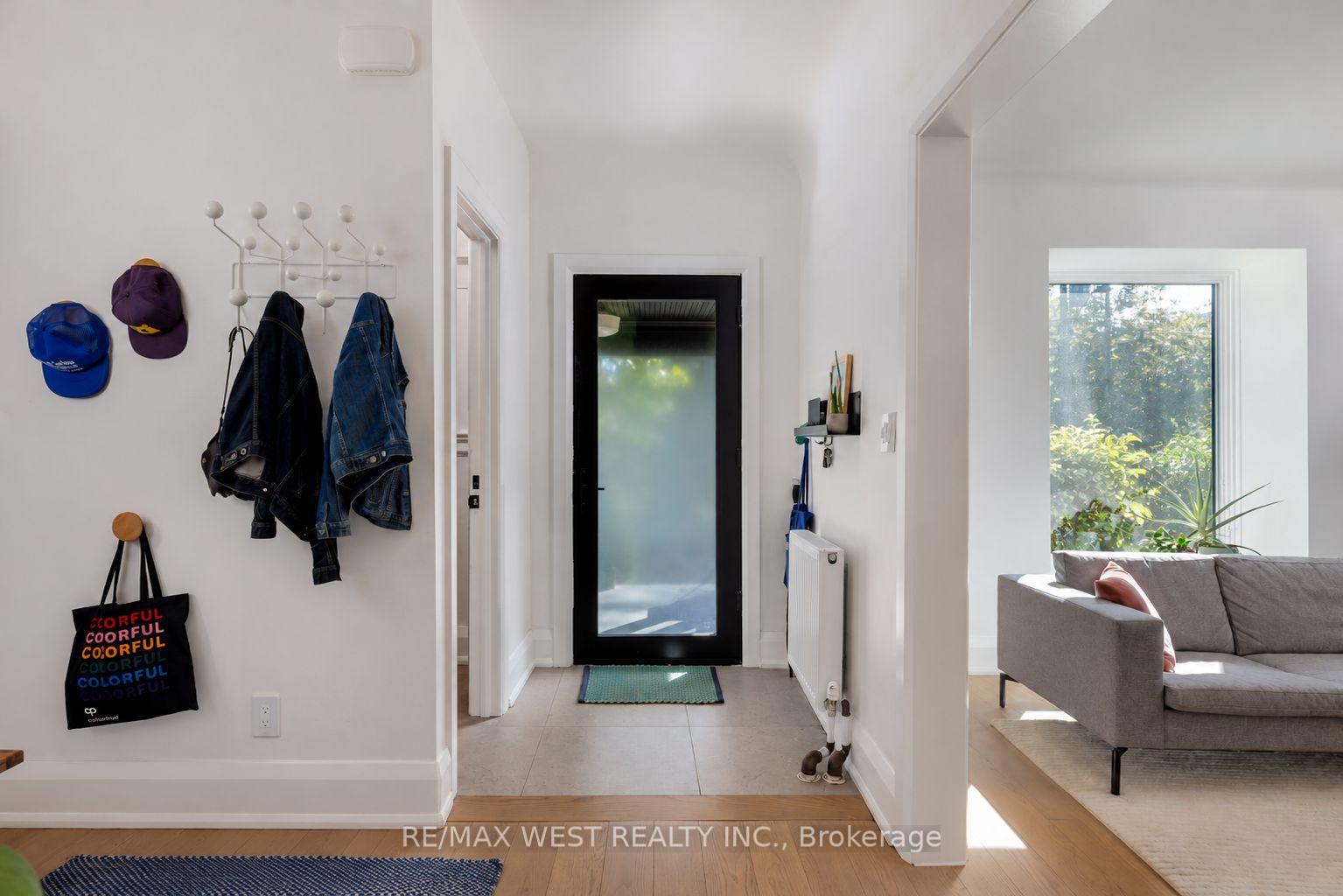 Photo 9 of 226 Wright Avenue, Toronto, High Park-Swansea — HOMEH