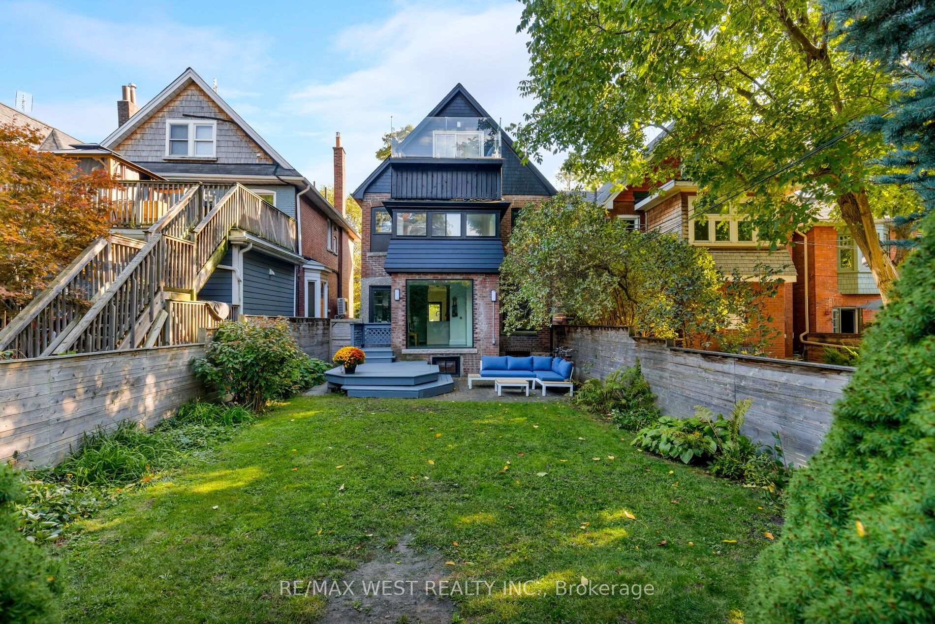 Photo 76 of 226 Wright Avenue, Toronto, High Park-Swansea — HOMEH
