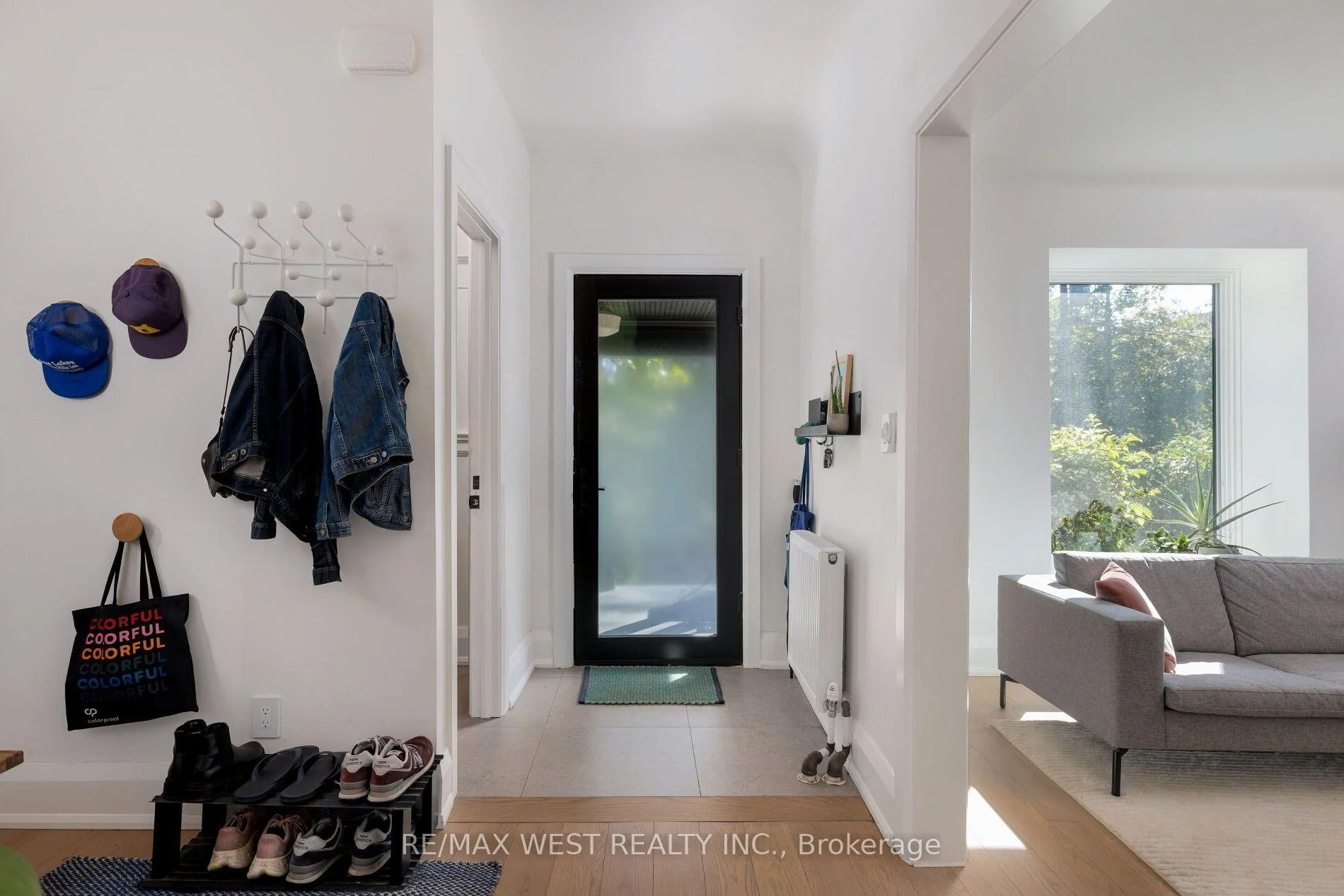 Photo 15 of 226 Wright Avenue, Toronto, High Park-Swansea — HOMEH