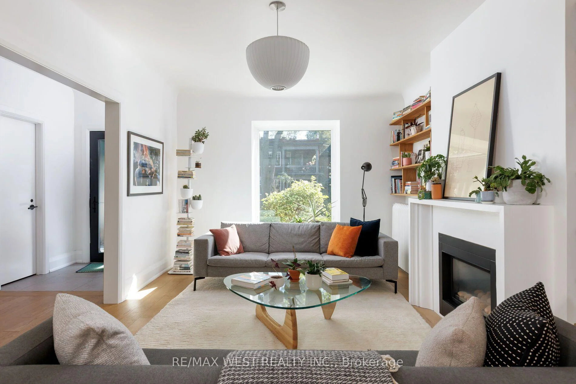 Photo 21 of 226 Wright Avenue, Toronto, High Park-Swansea — HOMEH