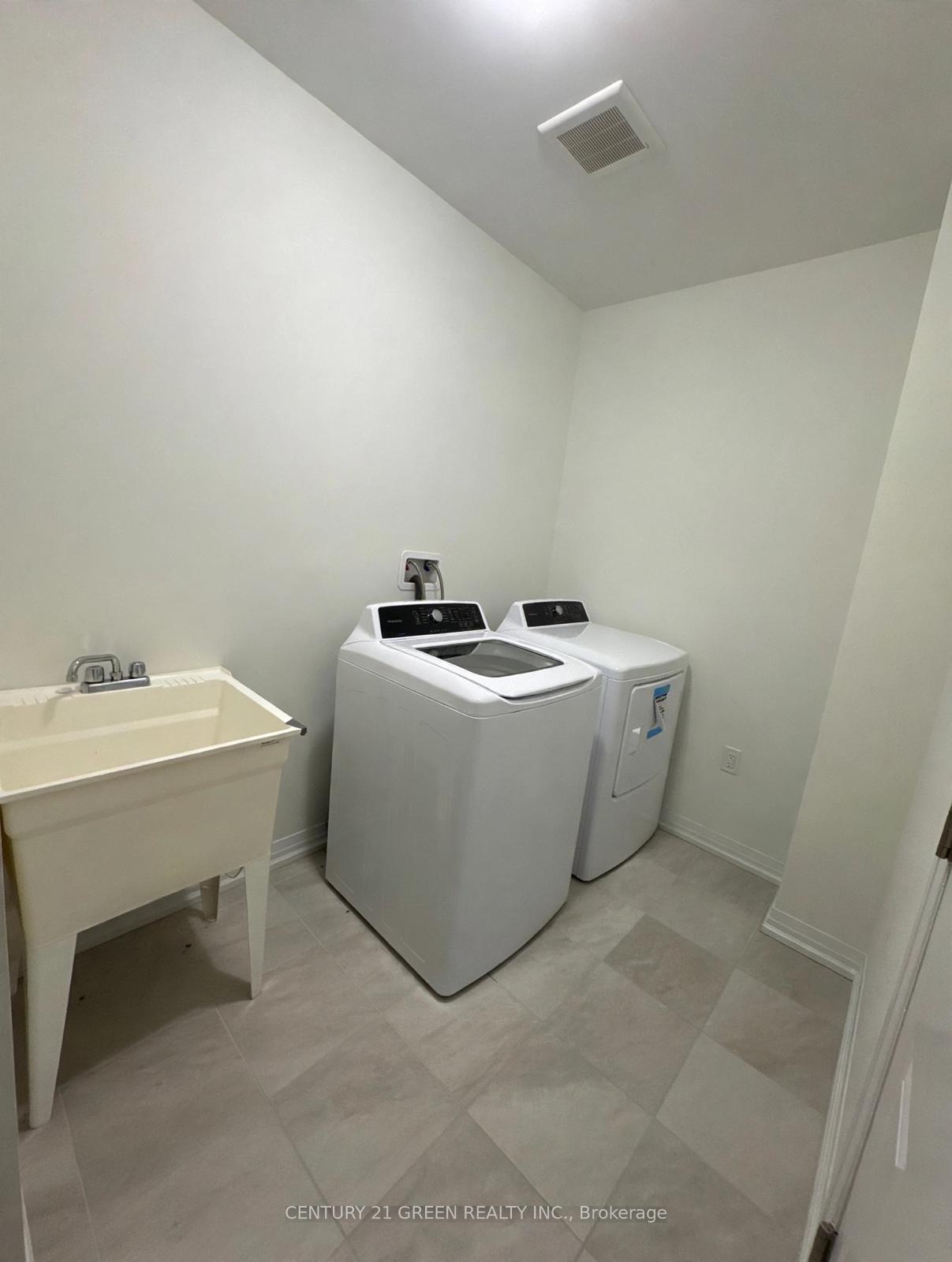 Photo 17 of 55 Selection Heights, Thorold, Rolling Meadows — HOMEH