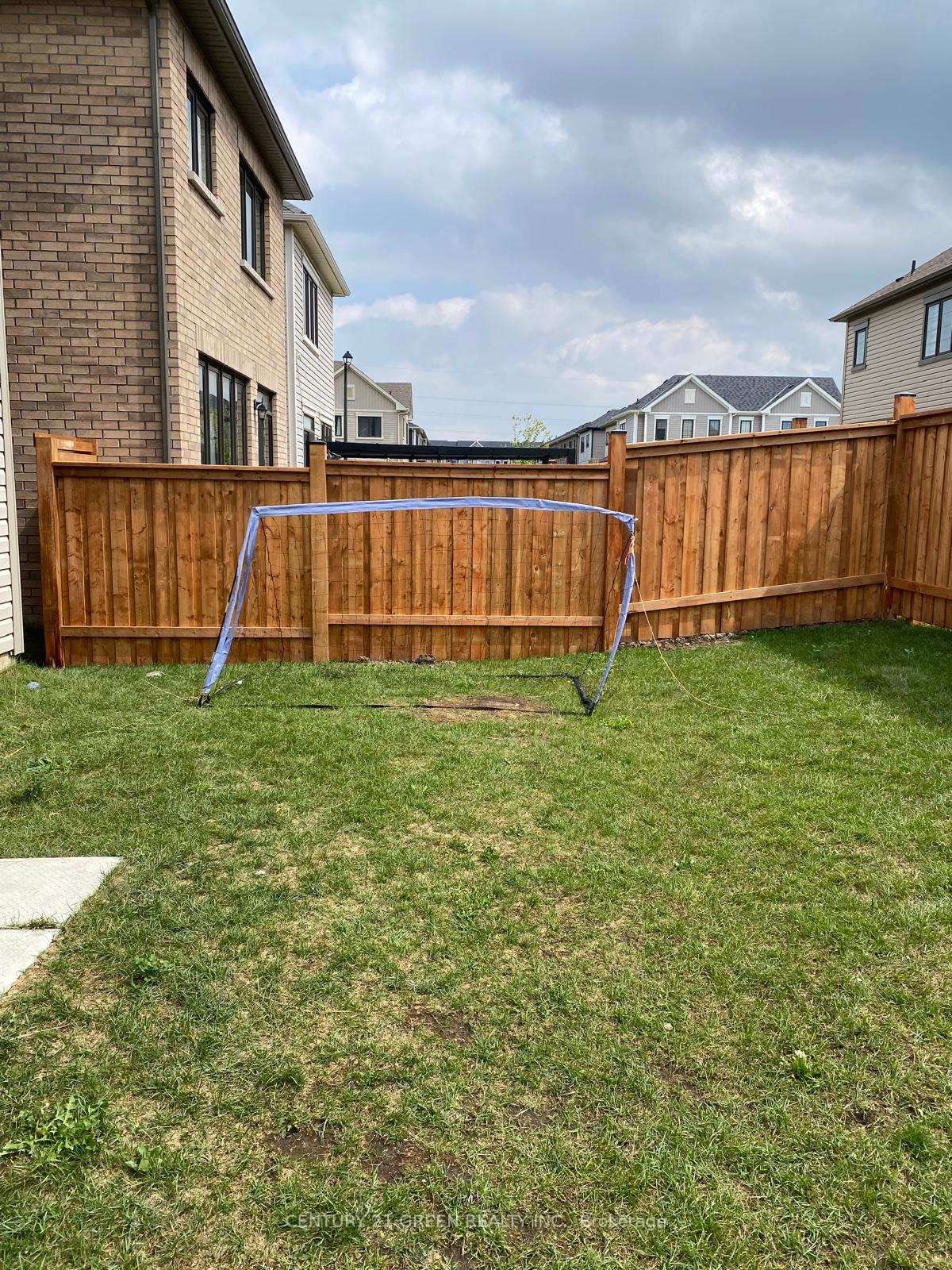 Photo 19 of 55 Selection Heights, Thorold, Rolling Meadows — HOMEH