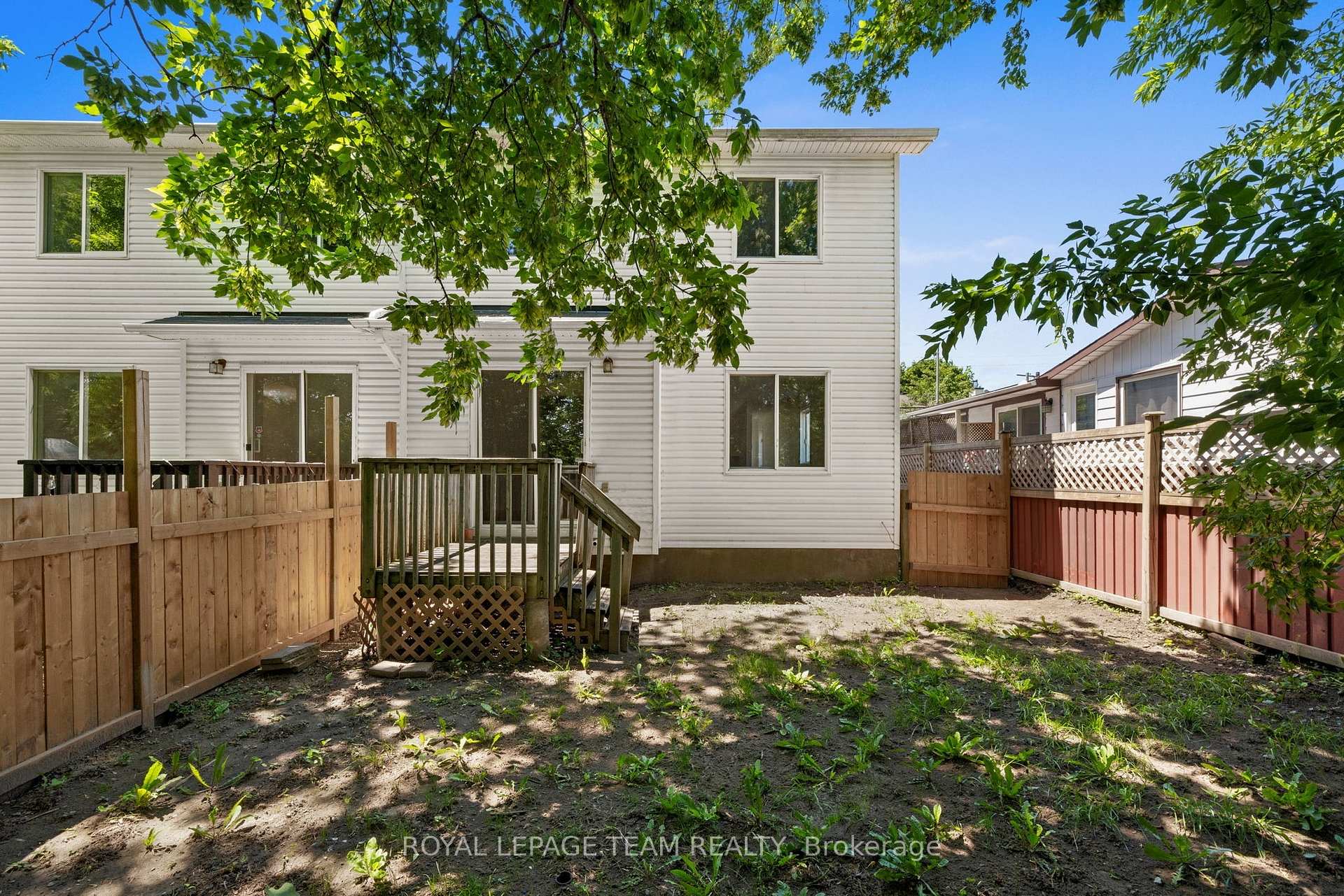 Photo 8 of 1991 Banff Avenue, Ottawa, Ellwood — HOMEH