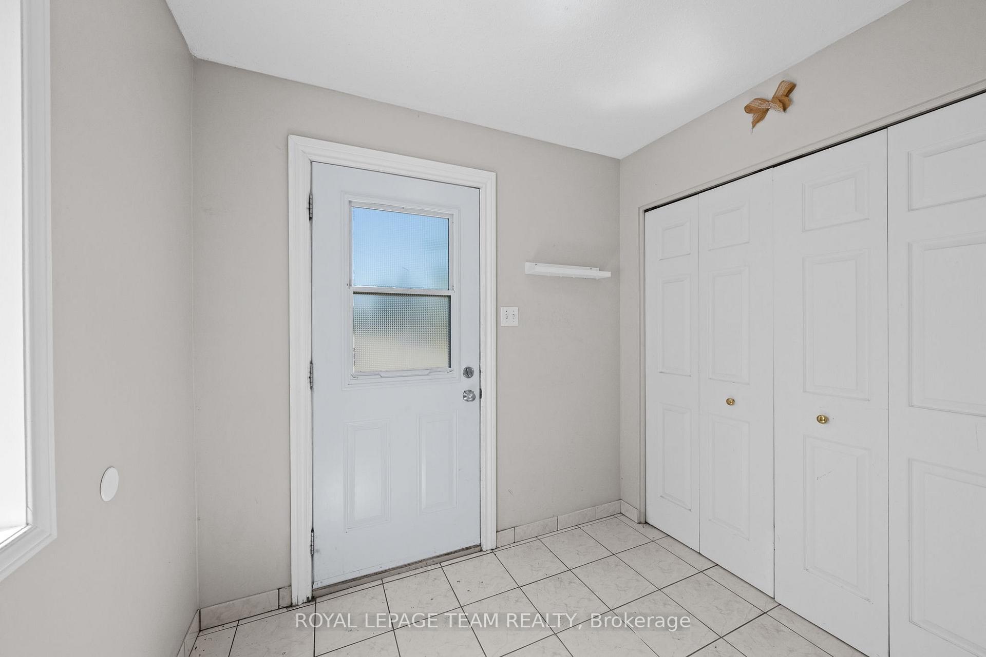 Photo 22 of 1991 Banff Avenue, Ottawa, Ellwood — HOMEH