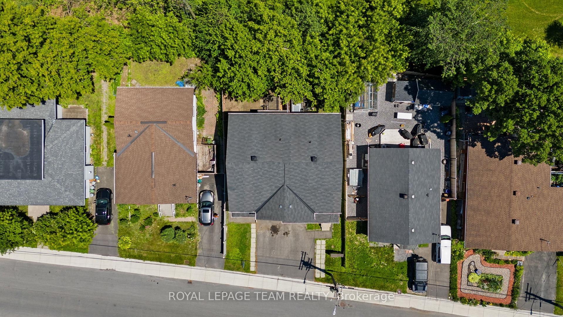 Photo 36 of 1991 Banff Avenue, Ottawa, Ellwood — HOMEH