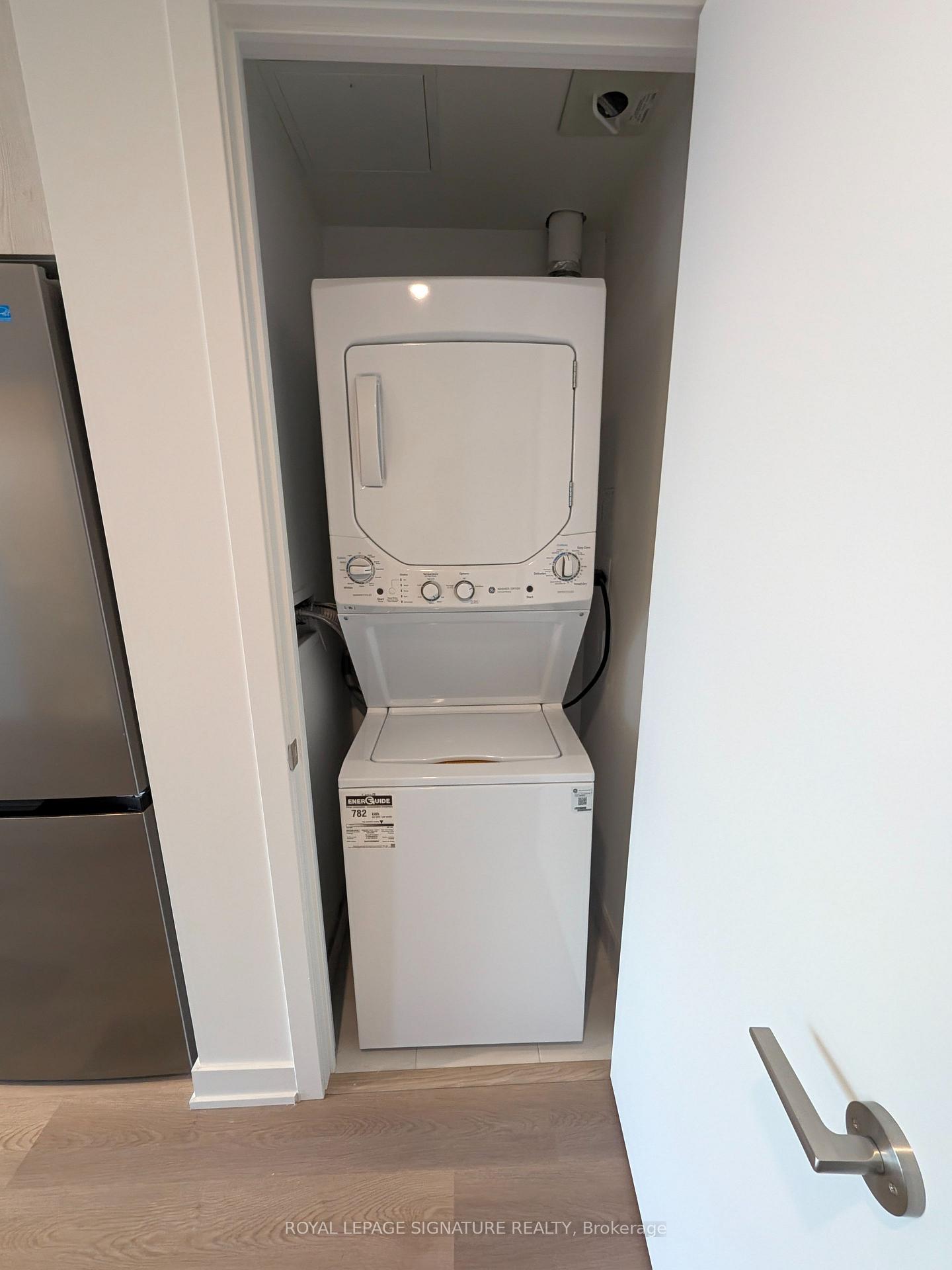Photo 11 of Unit 1212, 101 John Street N, Hamilton, Corktown — HOMEH