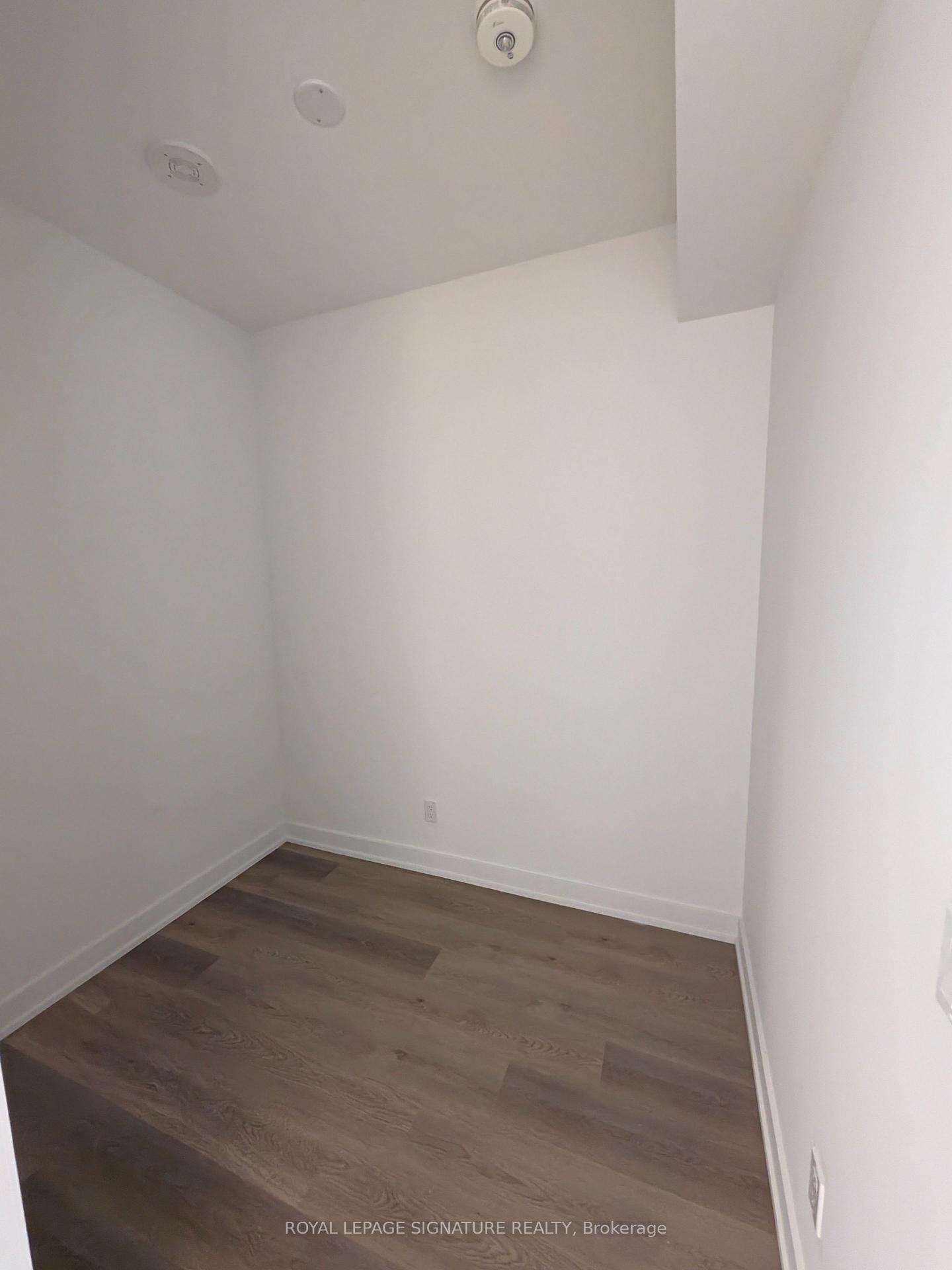 Photo 13 of Unit 1212, 101 John Street N, Hamilton, Corktown — HOMEH