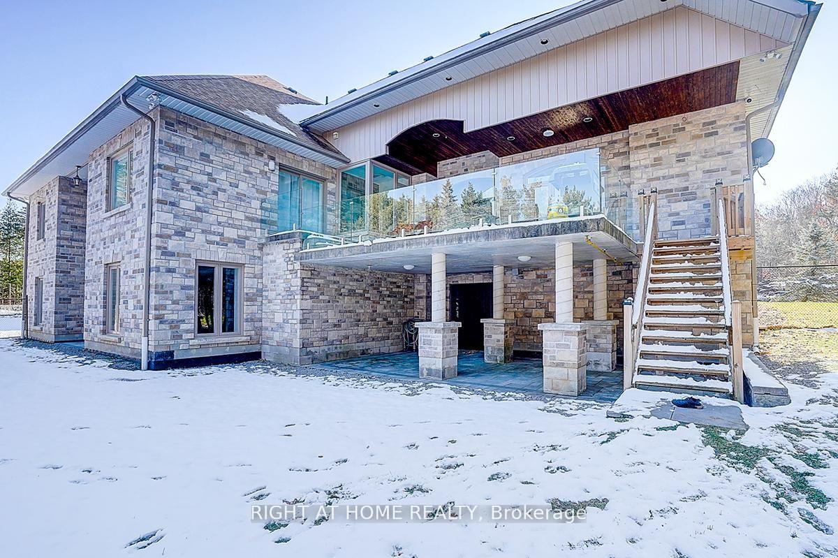 Photo 42 of 45 Loggers Trail, Whitchurch-Stouffville, Rural Whitchurch-Stouffville — HOMEH