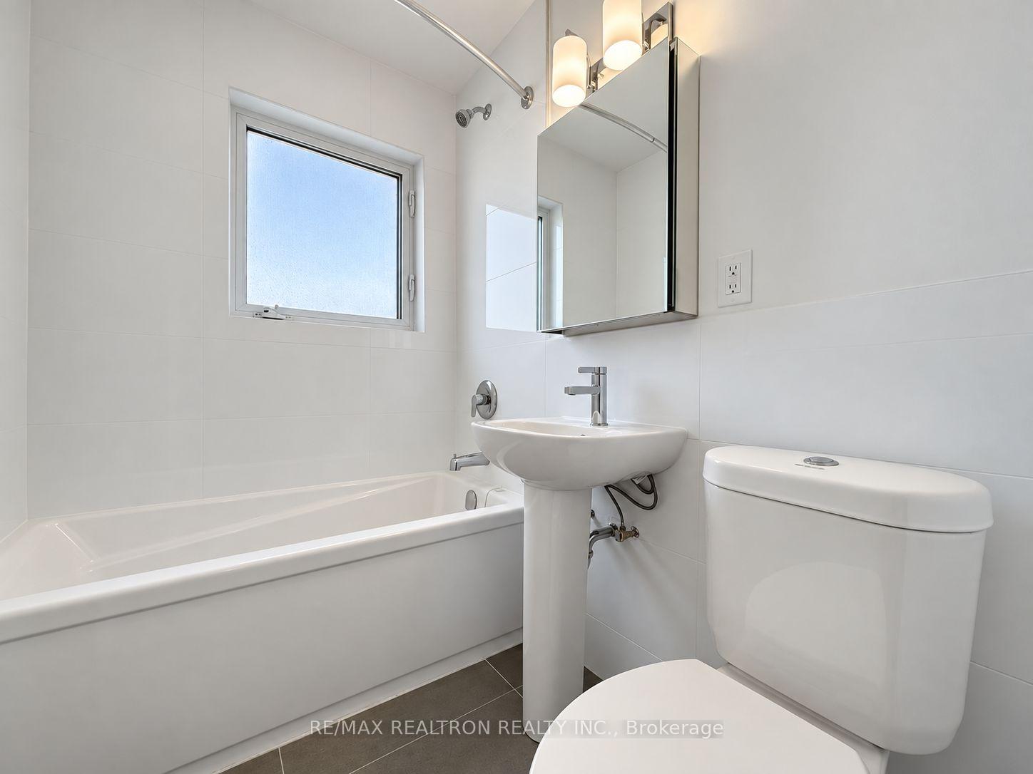 Photo 8 of Unit 608, 95 Lawton Boulevard, Toronto, Yonge-St. Clair — HOMEH