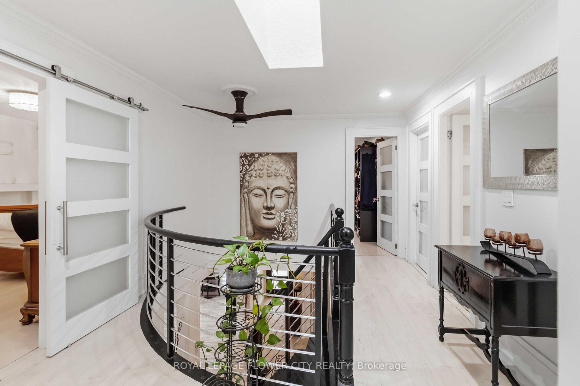 Photo 11 of 18 Pleasant Valley, Brampton, Northgate — HOMEH