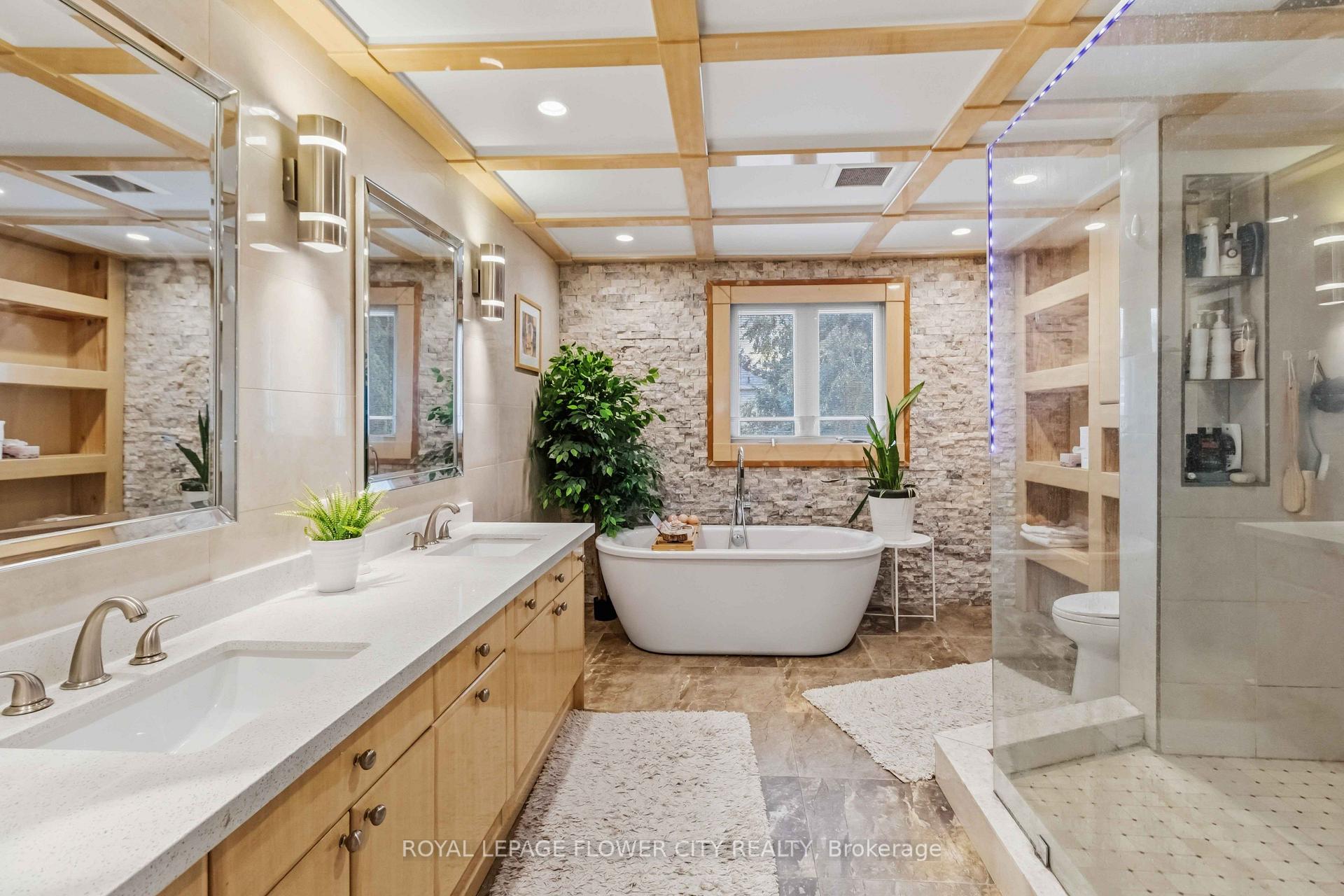 Photo 14 of 18 Pleasant Valley, Brampton, Northgate — HOMEH