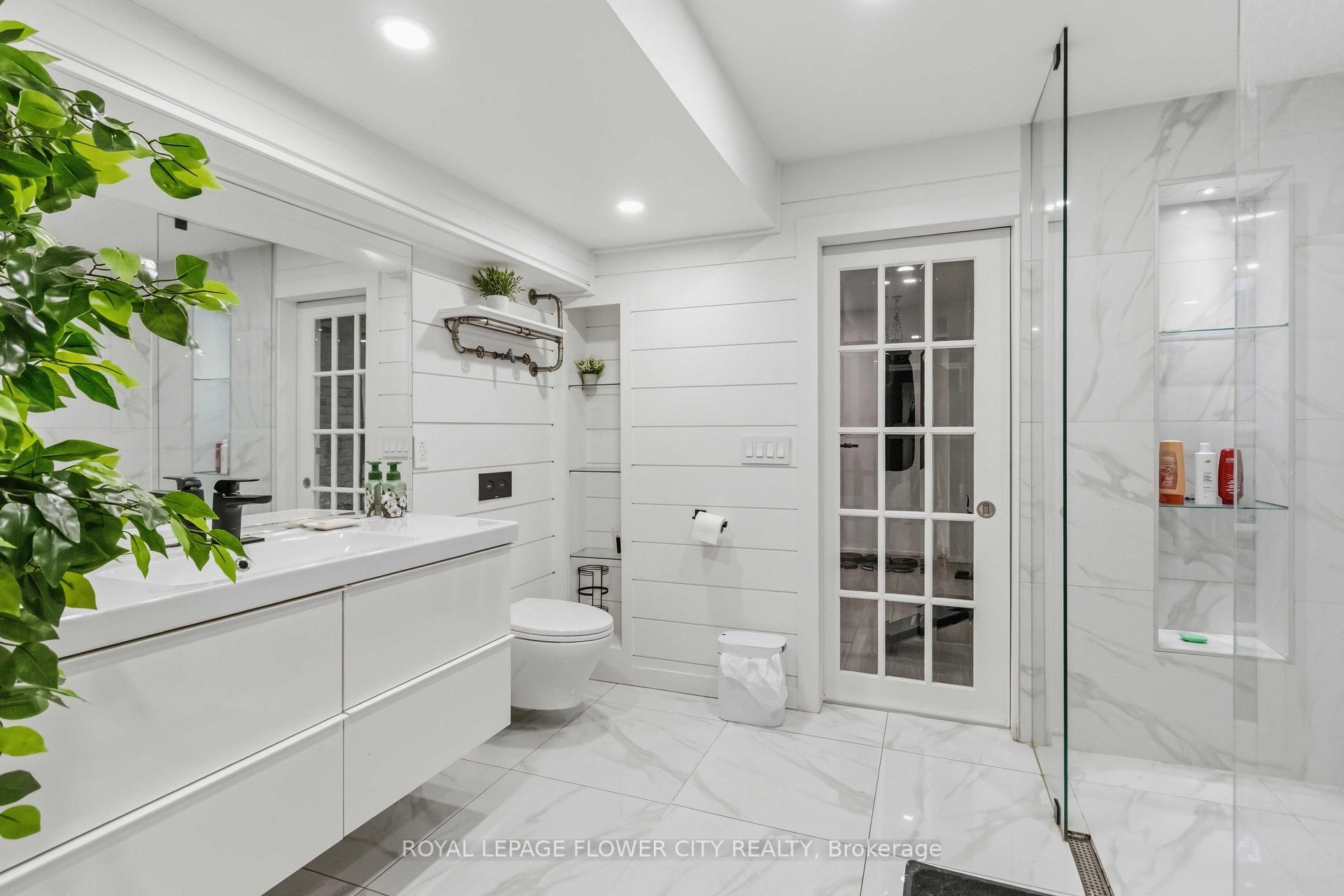 Photo 22 of 18 Pleasant Valley, Brampton, Northgate — HOMEH
