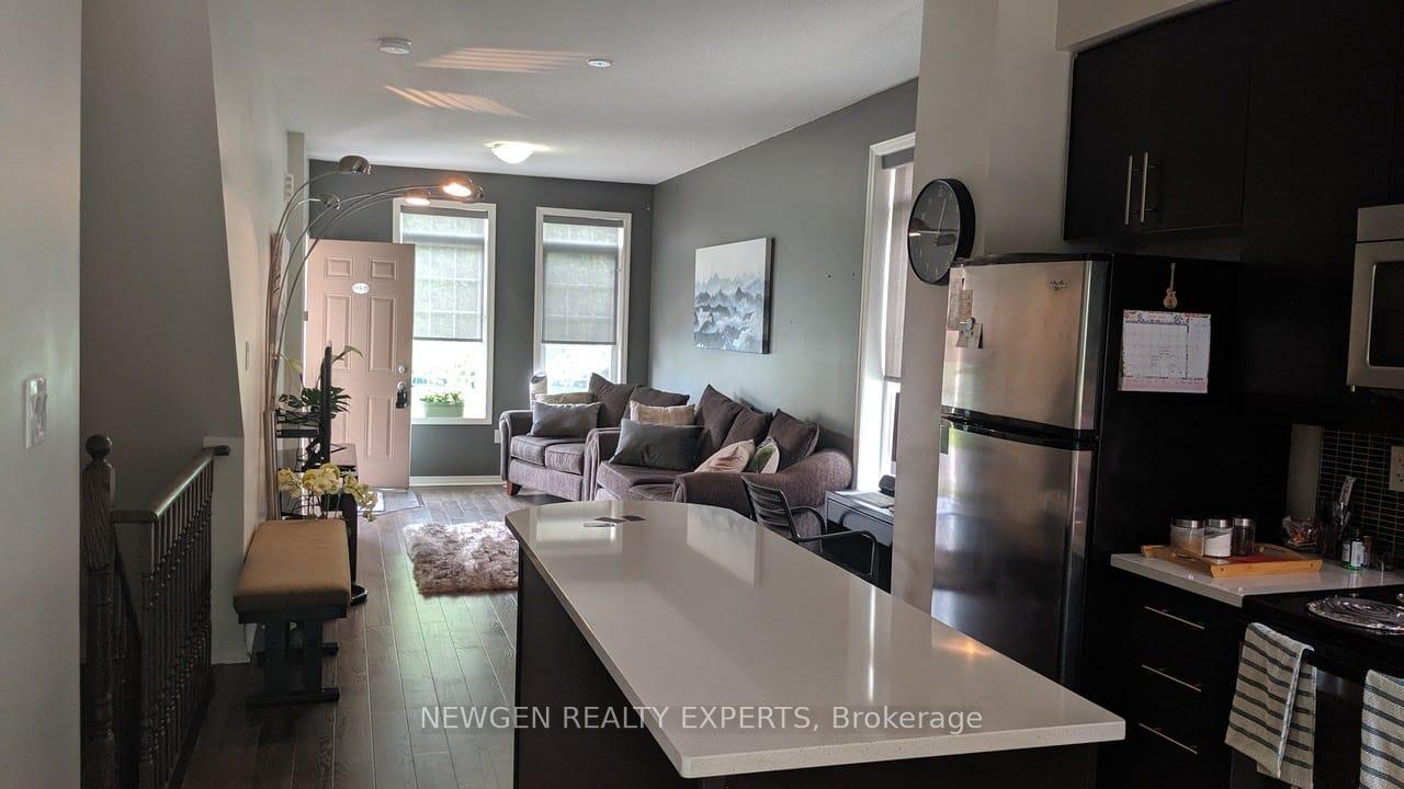 Photo 3 of Unit 73, 393 Beechgrove Drive, Scarborough, West Hill — HOMEH