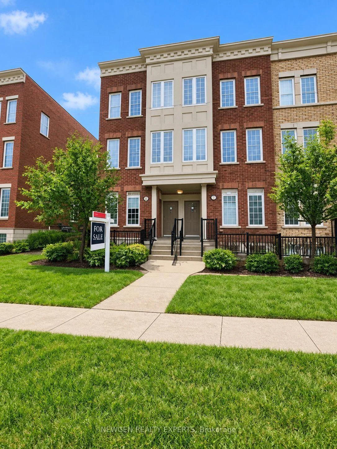 Photo of Unit 73, 393 Beechgrove Drive