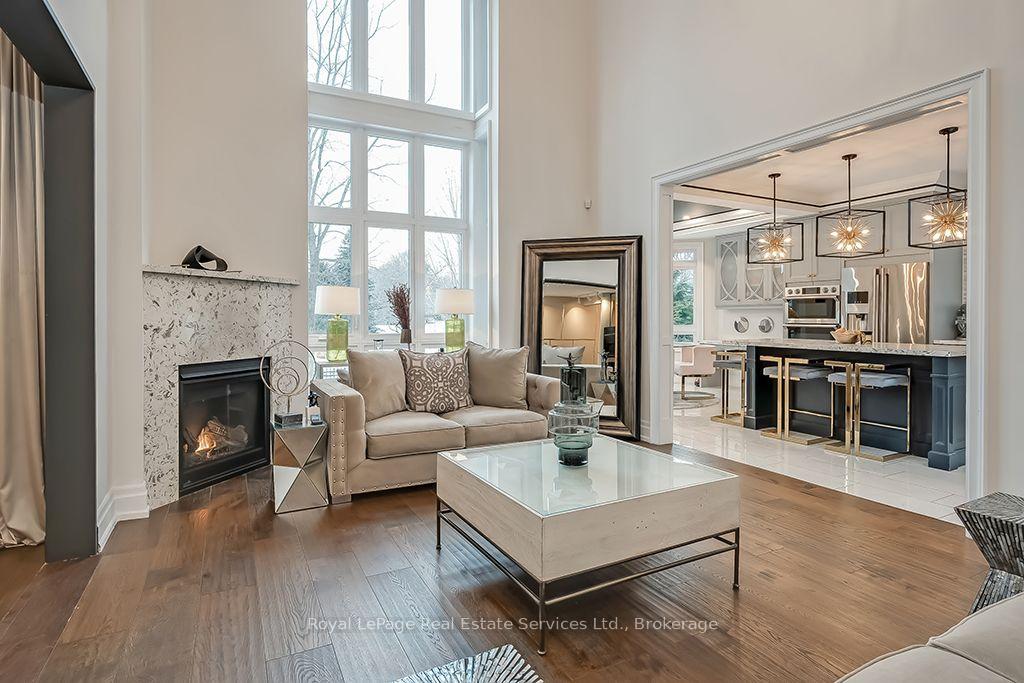 Photo 19 of 124 Paliser Court, Oakville, Southwest — HOMEH