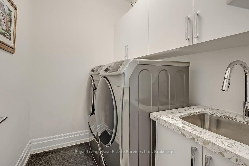 Photo 36 of 124 Paliser Court, Oakville, Southwest — HOMEH