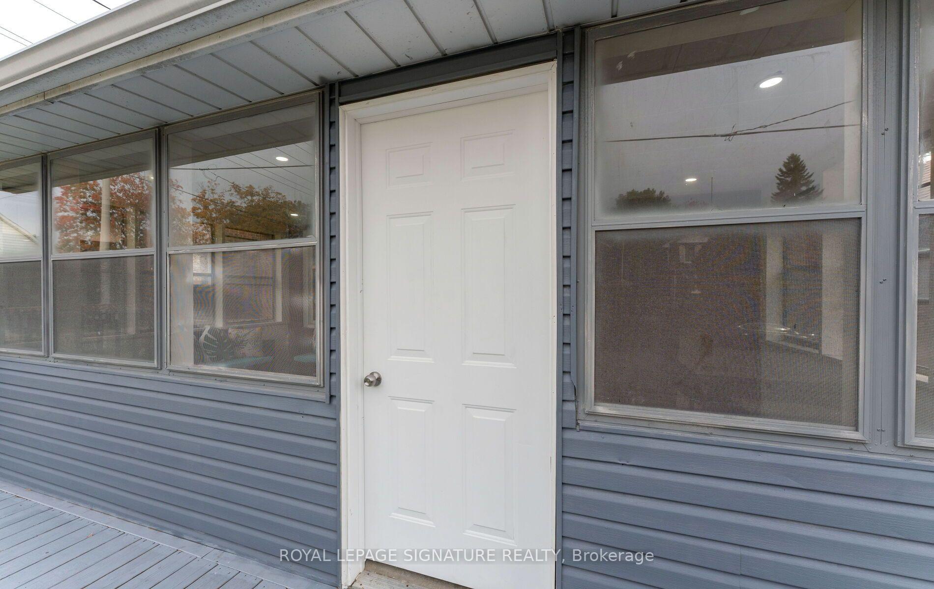 Photo 4 of 317 Gliddon Avenue, Oshawa, Central — HOMEH