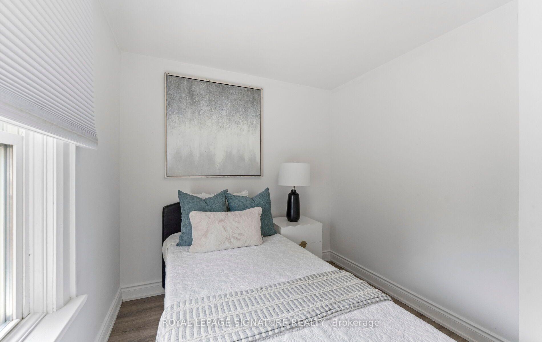 Photo 29 of 317 Gliddon Avenue, Oshawa, Central — HOMEH