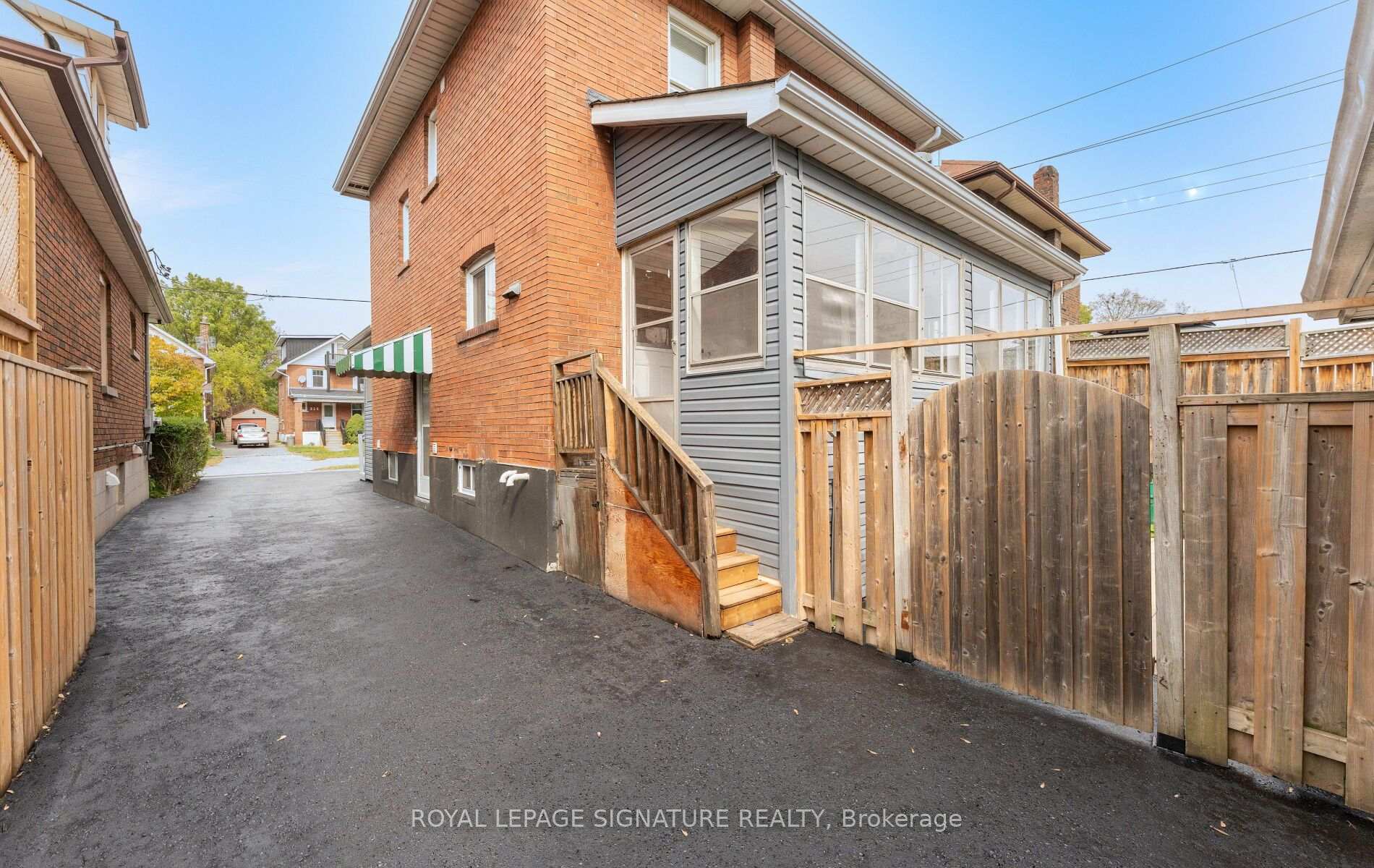 Photo 45 of 317 Gliddon Avenue, Oshawa, Central — HOMEH