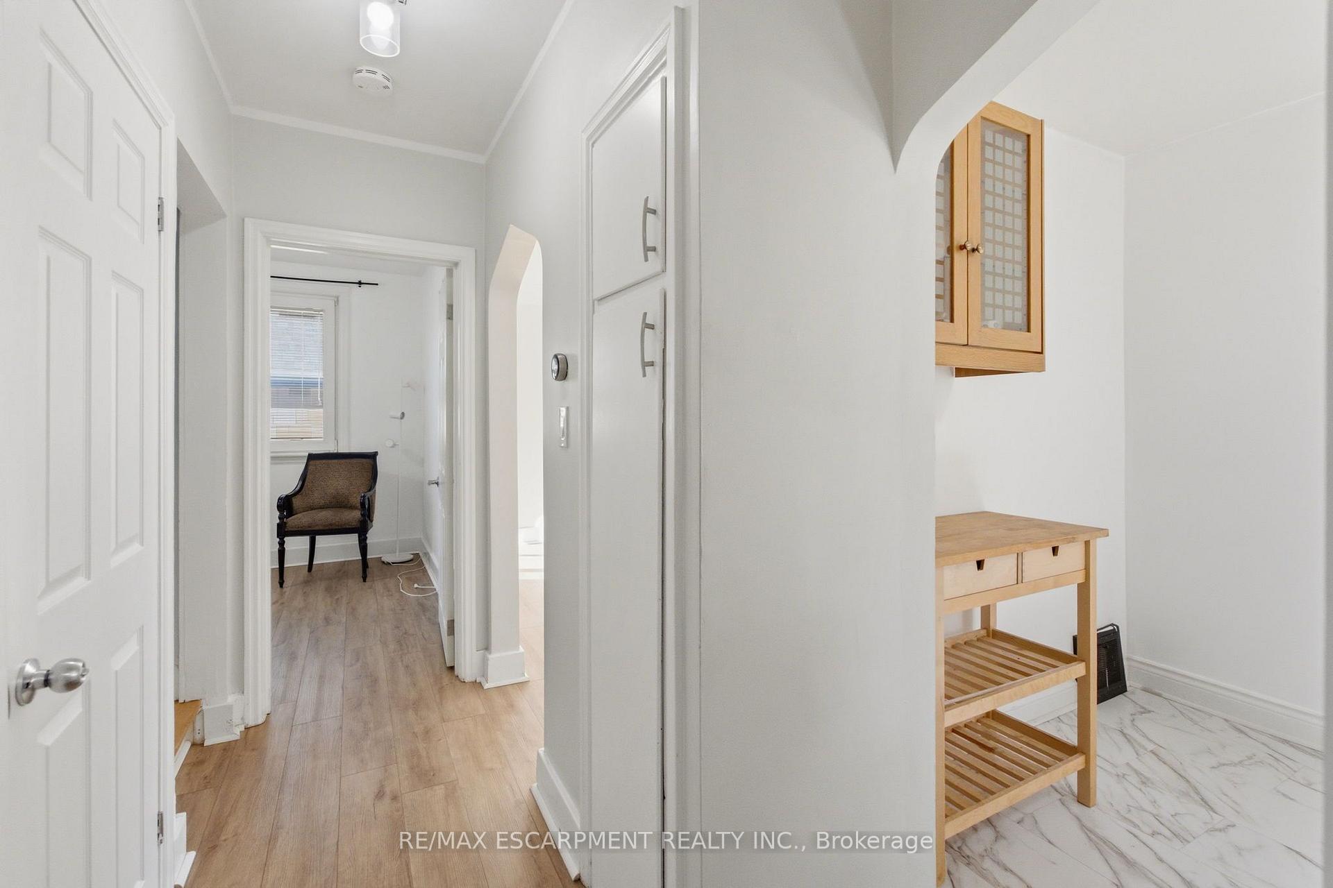 Photo 9 of 248 Glenholme Avenue, Hamilton, Glenview — HOMEH